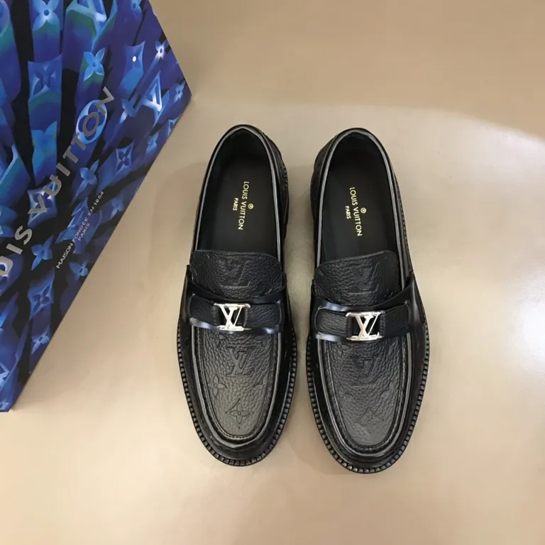 Louis Vuitton Shoe 